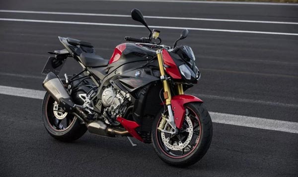 NEW-BMW-S1000R